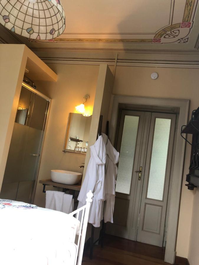 Villa Il Maiale Bianco Bed & Breakfast Сан-Феделе-Інтельві Екстер'єр фото