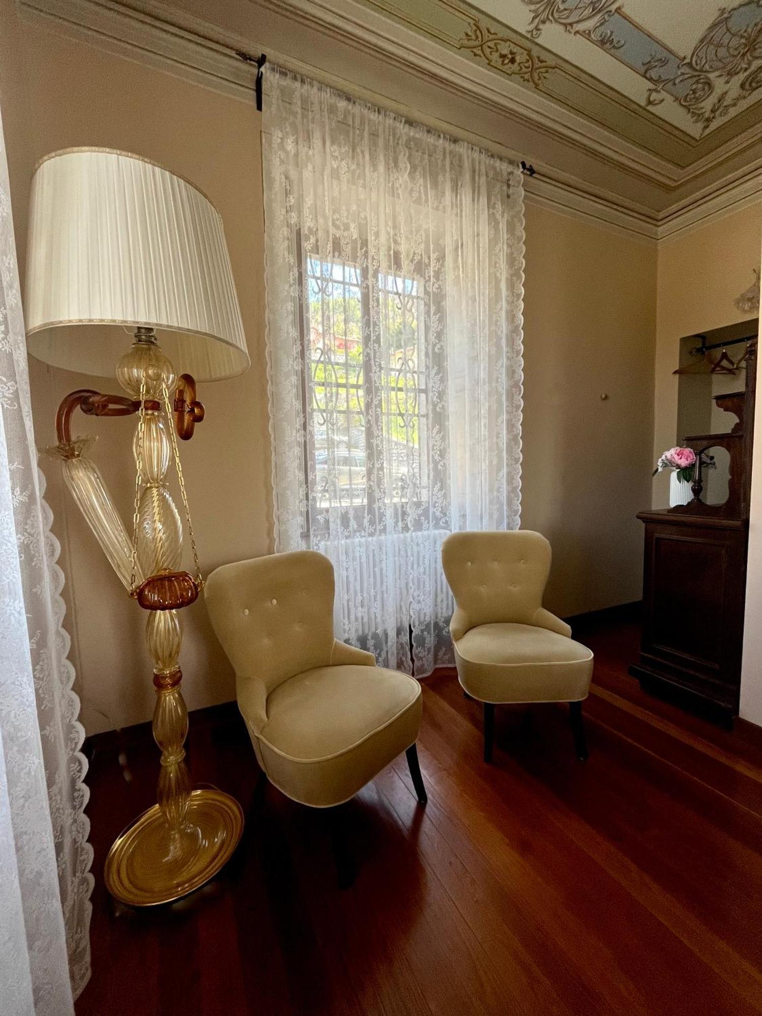 Villa Il Maiale Bianco Bed & Breakfast Сан-Феделе-Інтельві Екстер'єр фото
